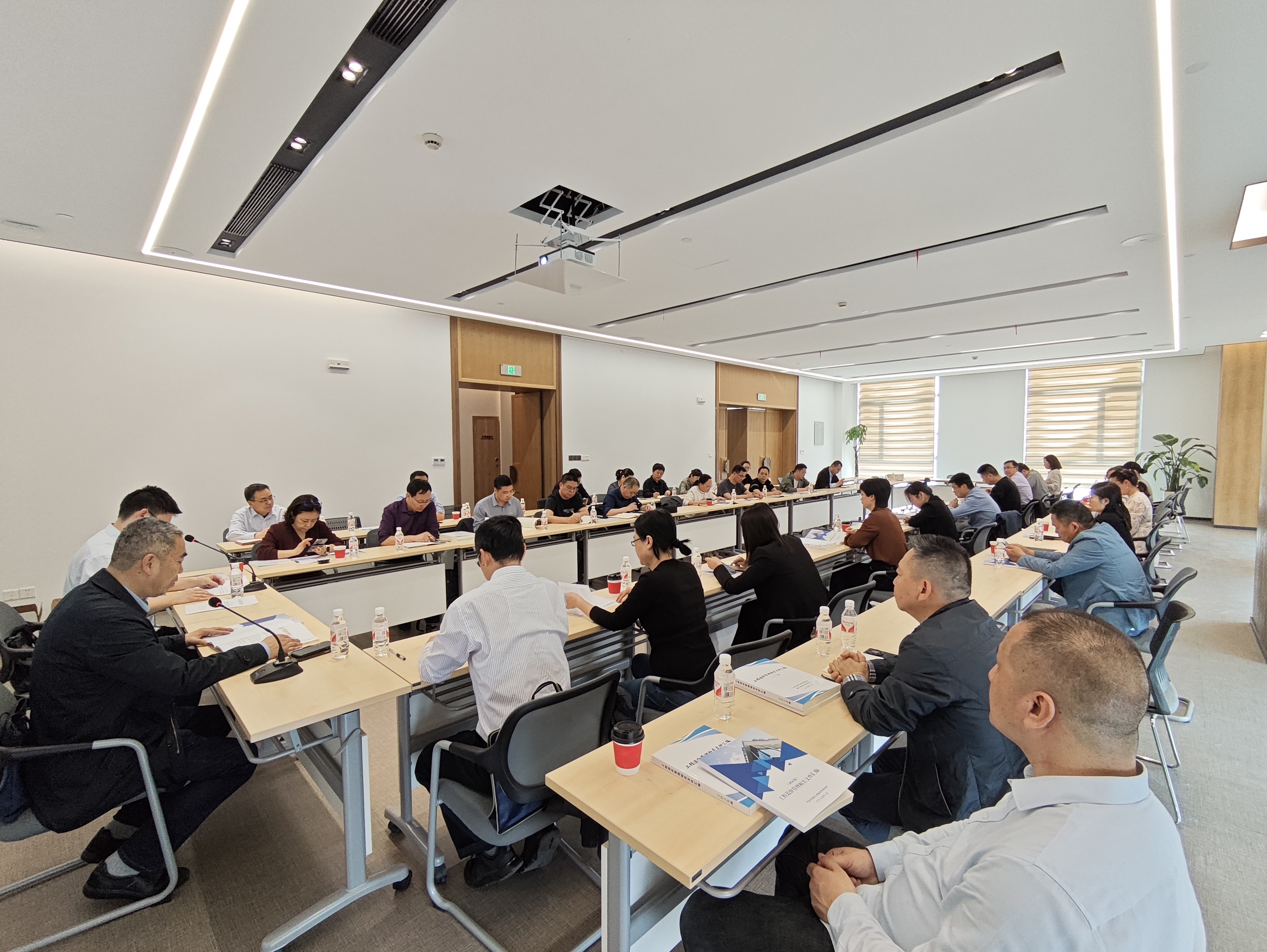 微信图片_20250403145121.jpg 微信图片_20250403145121.jpg